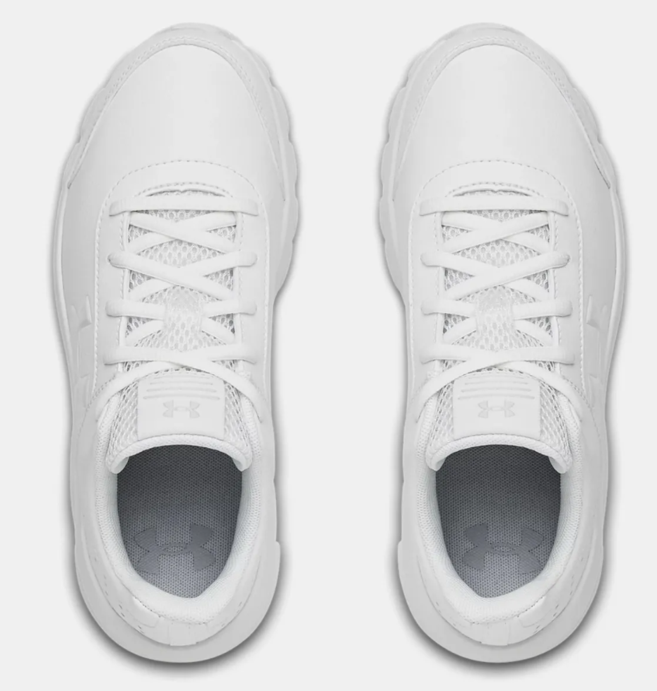 Tenis Under Armour Assert 8